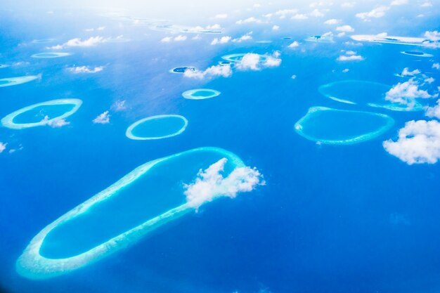 Vista aérea de la isla de Maldivas