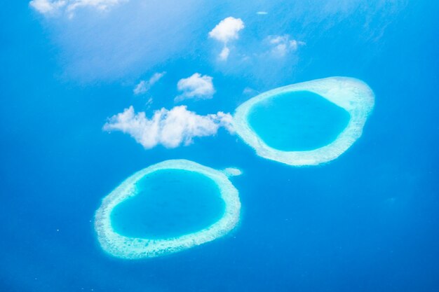 Vista aérea de la isla de Maldivas