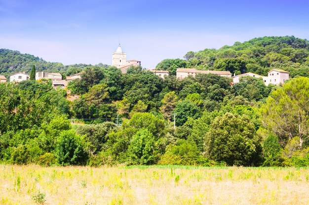 vista de la antigua ciudad catalana - Esponella