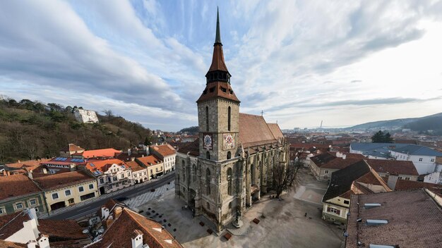 Vista del antiguo centro de Brasov Rumania