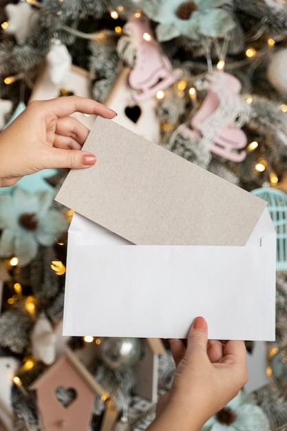 Foto gratuita vista cercana del concepto de navidad con espacio de copia