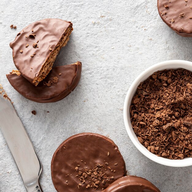 Vista cercana de deliciosas galletas alfajores