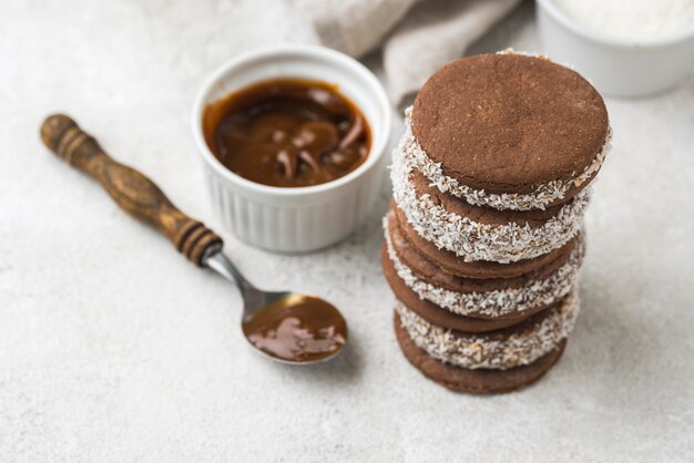 Vista cercana de deliciosos alfajores