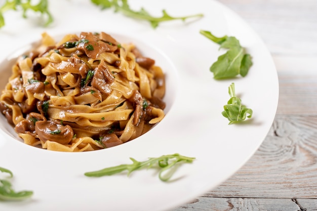 Foto gratuita vista cercana de pasta fettuccine