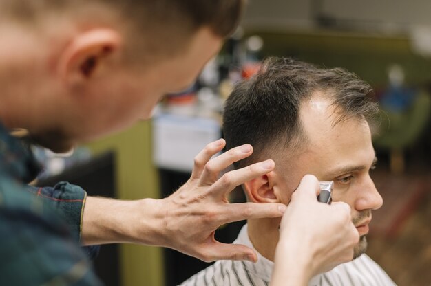 Vista frontal del concepto de barbería