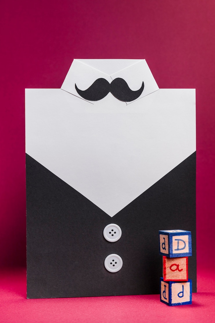 Foto gratuito vista frontal del concepto del día del padre con bigote