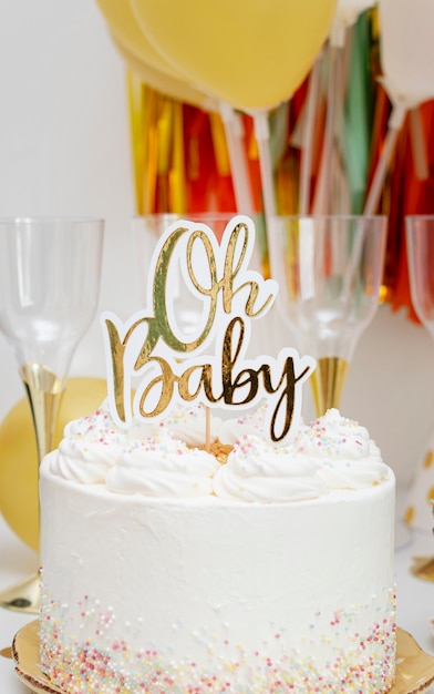 Foto gratuita vista frontal del hermoso concepto de baby shower