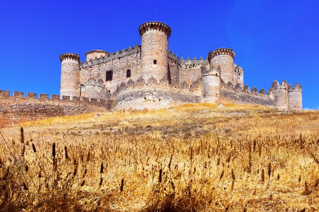 Vista general del Castillo en Belmonte
