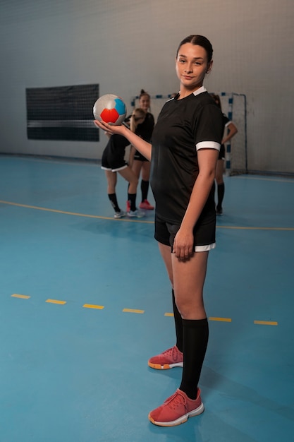 Foto gratuita vista del jugador de balonmano