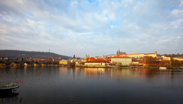 Vista de la mañana de Praga