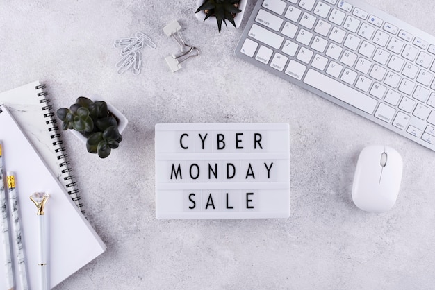 Vista superior arreglo de cyber monday