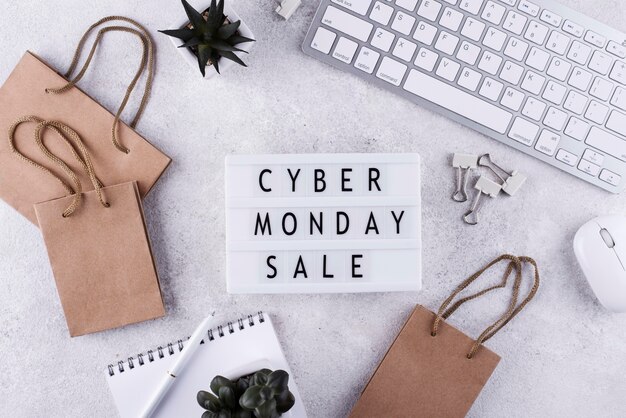 Vista superior arreglo de cyber monday