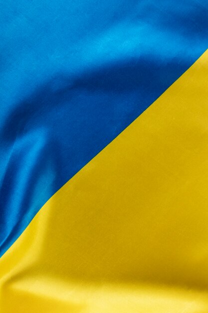 Vista superior bandera ucraniana bodegón de cerca