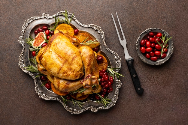 Foto gratuita vista superior del delicioso arreglo de comida navideña