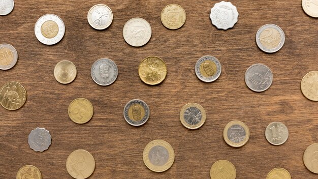 Vista superior monedas de dinero euro
