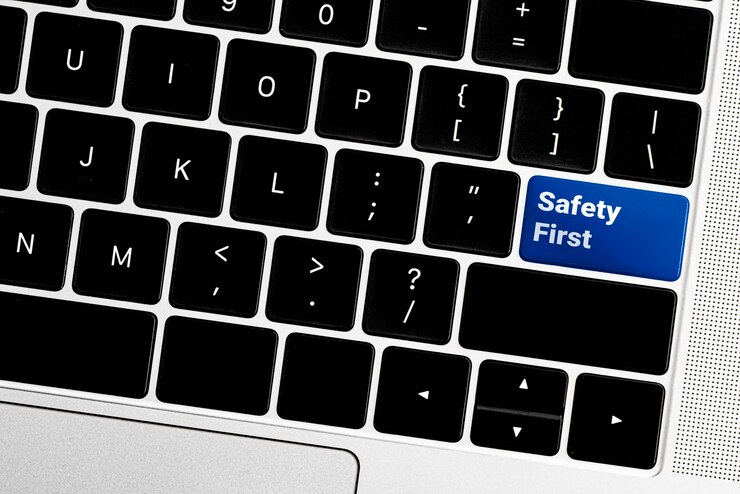 Foto gratuito vista superior seguridad primera tecla en el teclado