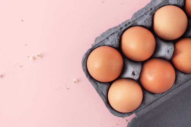 Foto gratuita vista superior surtido de huevos de pascua