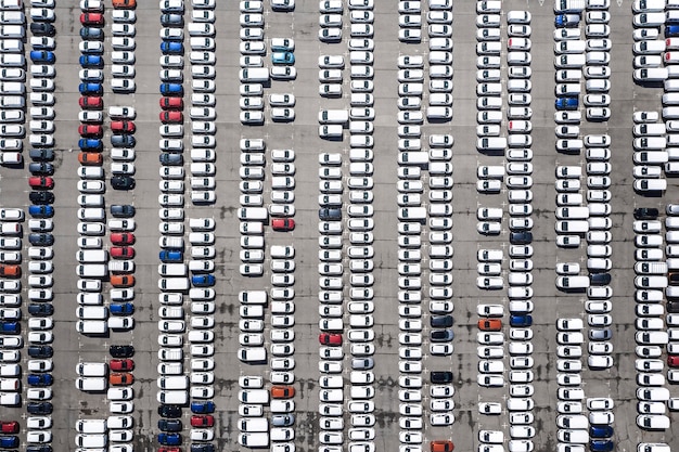 Vistas aéreas con estacionamiento