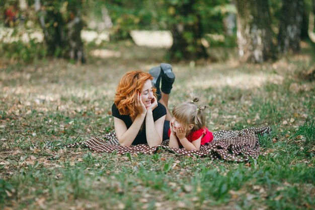 abito bambino foglia madre rossa