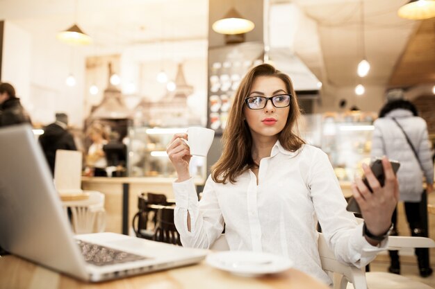 Adulto business bella priorità bassa