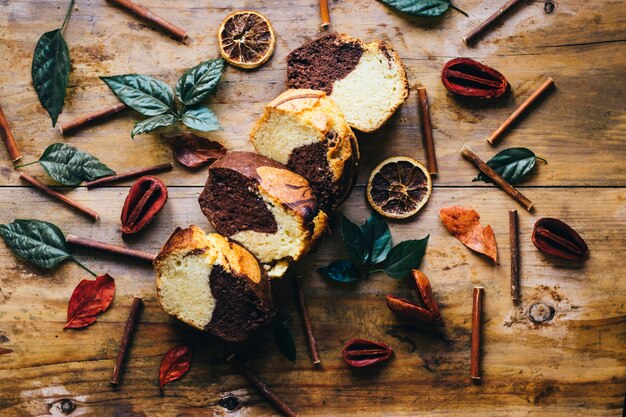 Affetta il pane tra le spezie