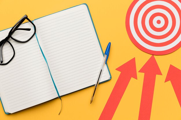 Agenda laica piatta con idee