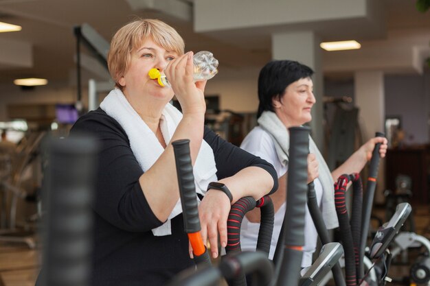 Allenarsi insieme in palestra