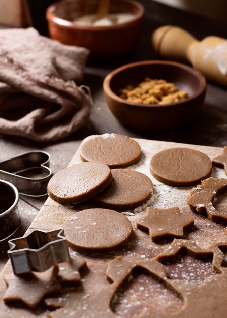 Alta vista del dessert delizioso dei biscotti di inverno