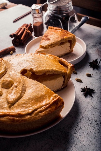 Alto angolo del delizioso concetto di torta