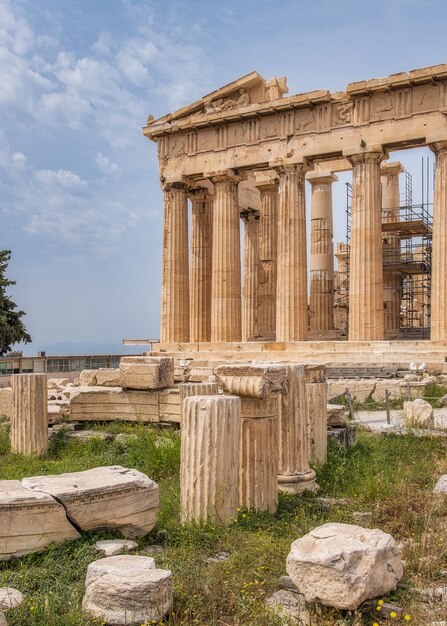 Antiche rovine greche all'Acropoli di Atene in Grecia