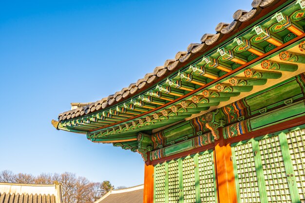 Architettura che costruisce il palazzo di Changdeokgung nella città di Seoul