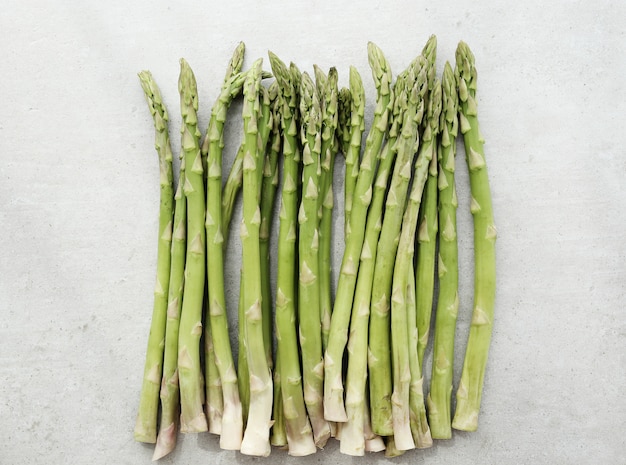 Asparagi freschi