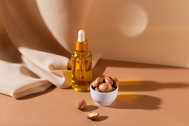 Assortimento di gocciolatori di olio di argan naturale