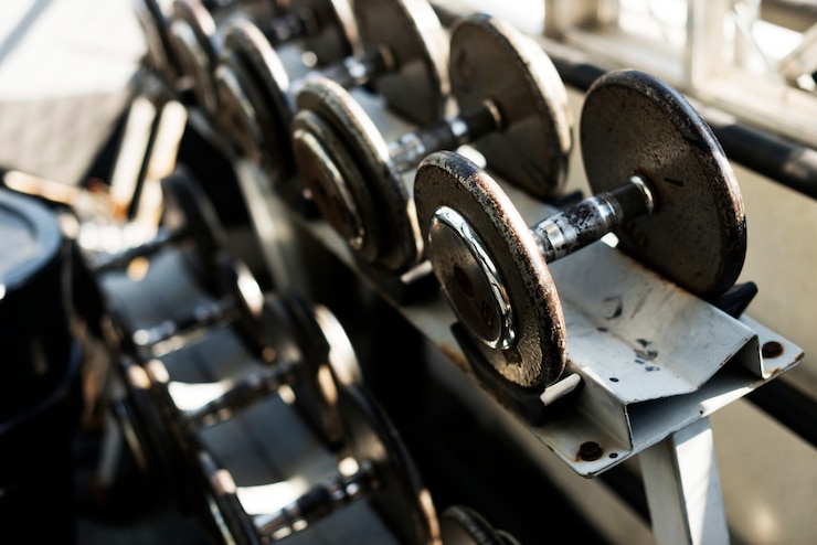 Foto gratuito attrezzature per il fitness