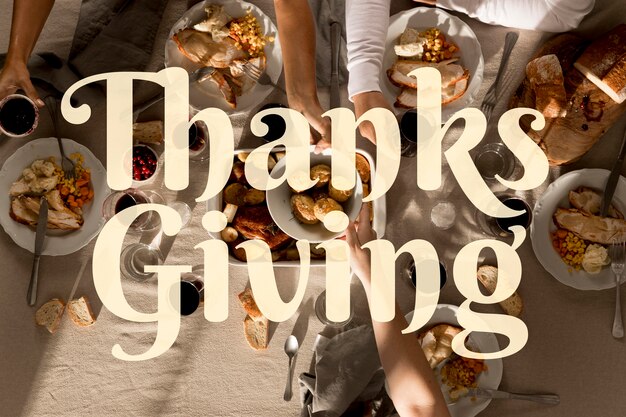 Banner del giorno del ringraziamento con cibo delizioso