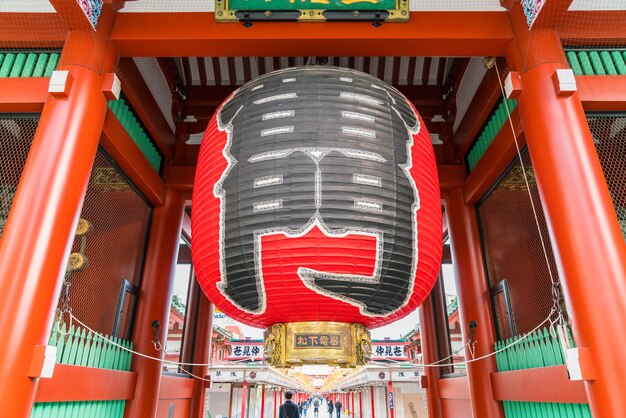 Bella architettura al tempio di Sensoji intorno all&#39;asakusa zona in Giappone