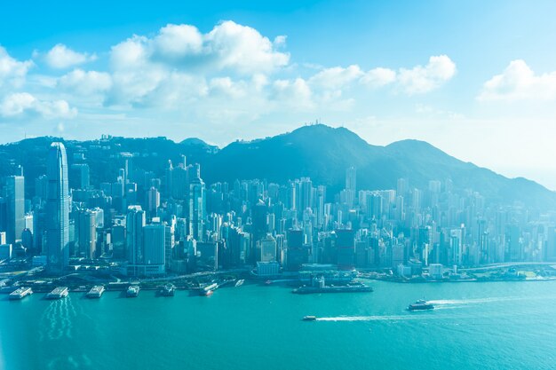 Bella architettura che sviluppa paesaggio urbano esterno dell&#39;orizzonte della città di Hong Kong