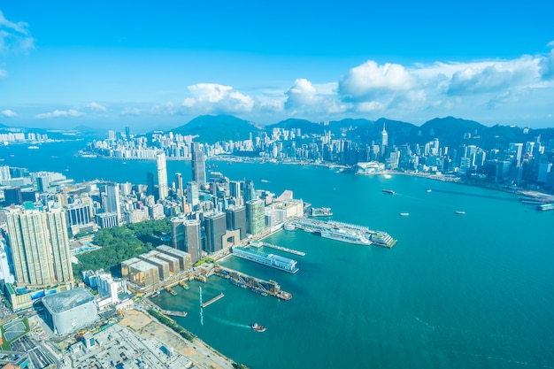 Bella architettura che sviluppa paesaggio urbano esterno dell&#39;orizzonte della città di Hong Kong