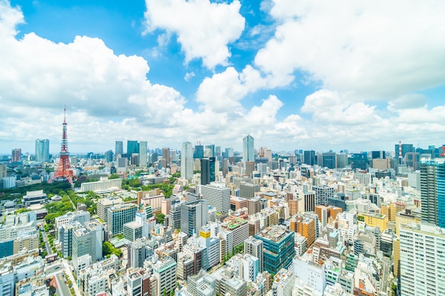 Bella architettura edificio a Tokyo Skyline della città