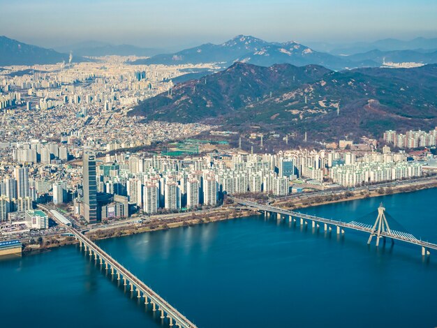 Bella architettura edificio nella città di Seoul