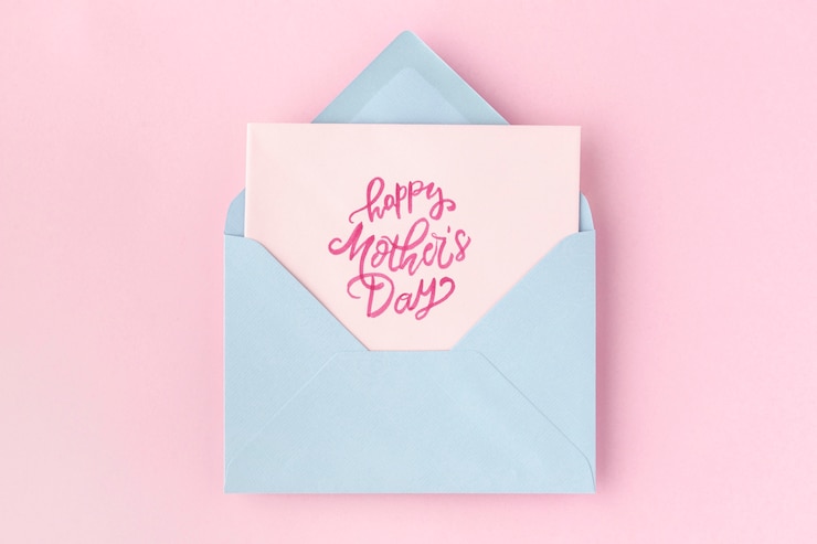 Foto gratuito bella composizione piatta per la festa della mamma