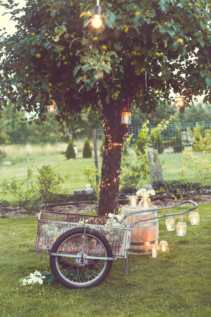 Foto gratuito bella decorazione rustica del giardino
