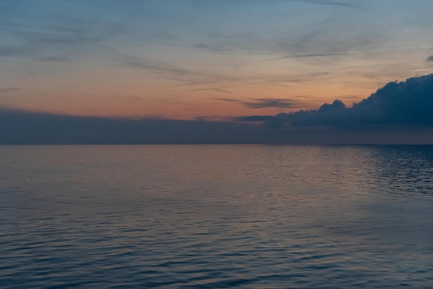 Bella foto del mare e del cielo