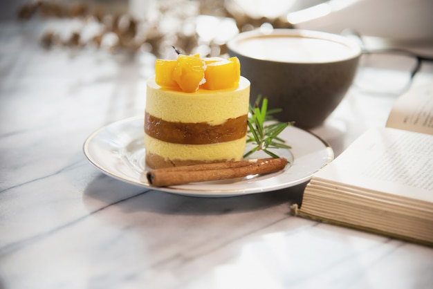 Bella fresca relax mattina tazza di caffè insieme