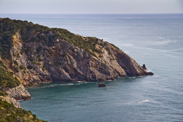 Bella ripresa della costa vicino a Cala Grande