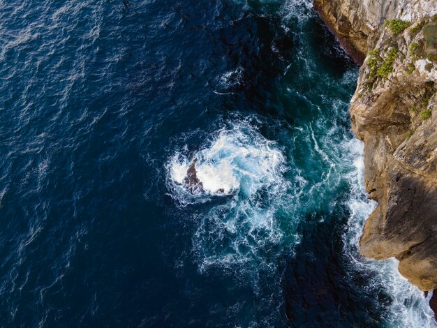 Bella vista sulla spiaggia tranquilla?