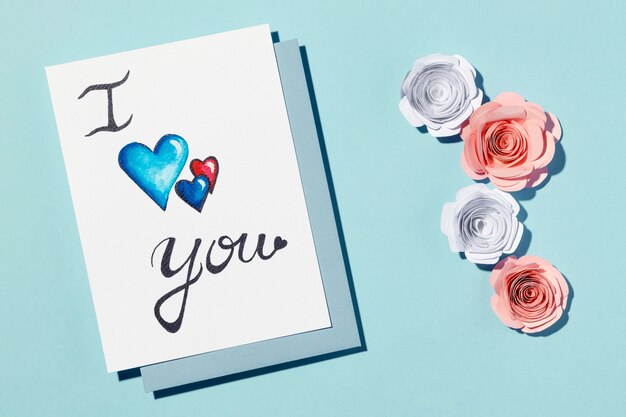 Bellissimo assortimento di amore isolato sull'azzurro