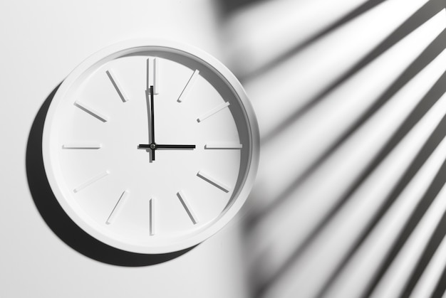 Bellissimo concetto di cambiamento di tempo primaverile