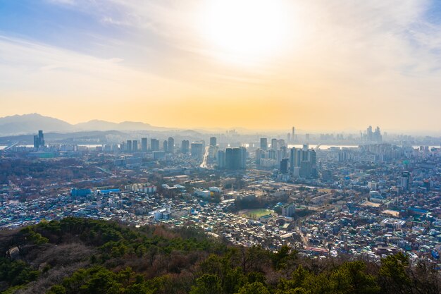 Bellissimo paesaggio e paesaggio urbano della città di Seoul