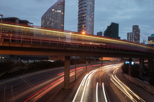 Bellissimo paesaggio urbano di strade di Londra